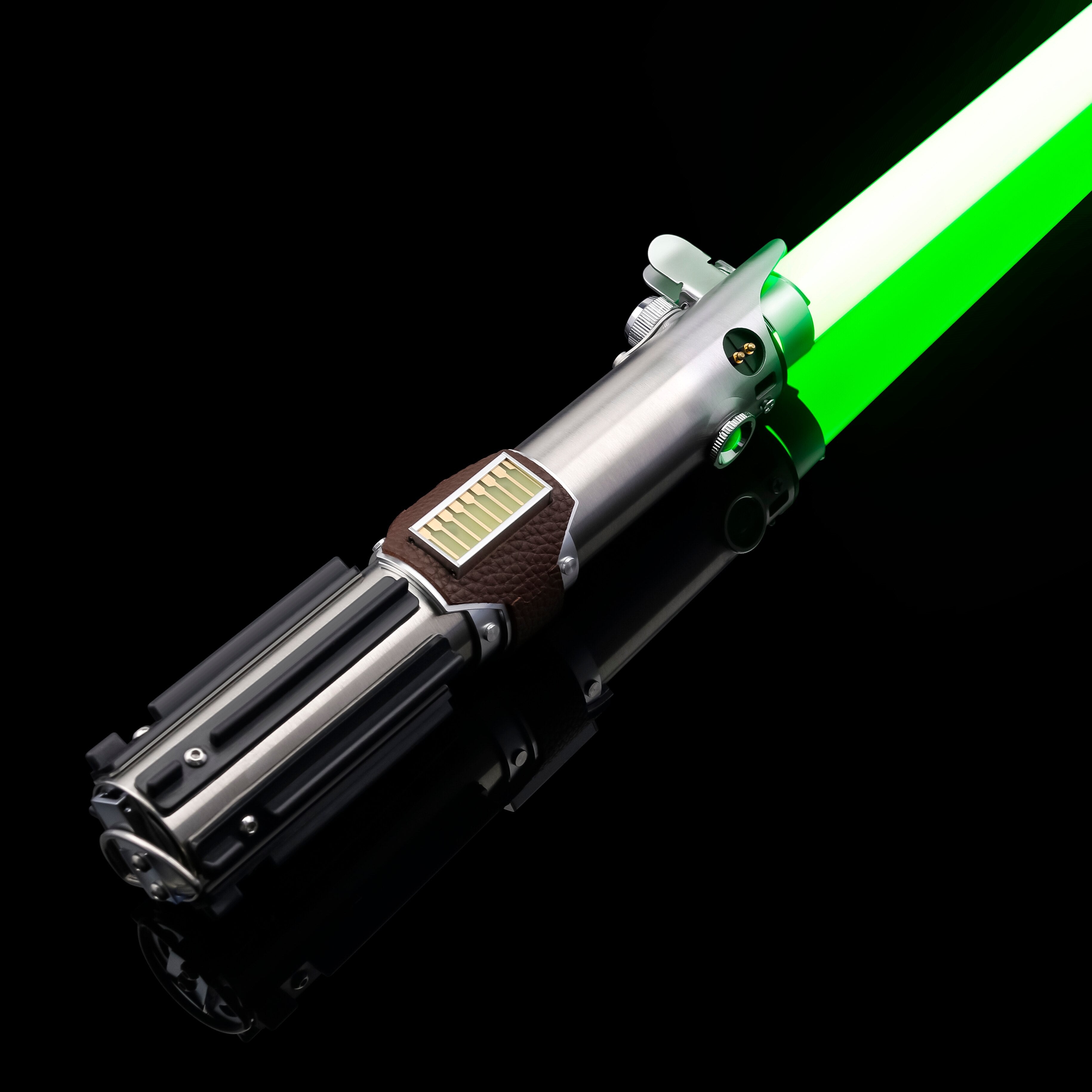 Luke Lightsaber EP9