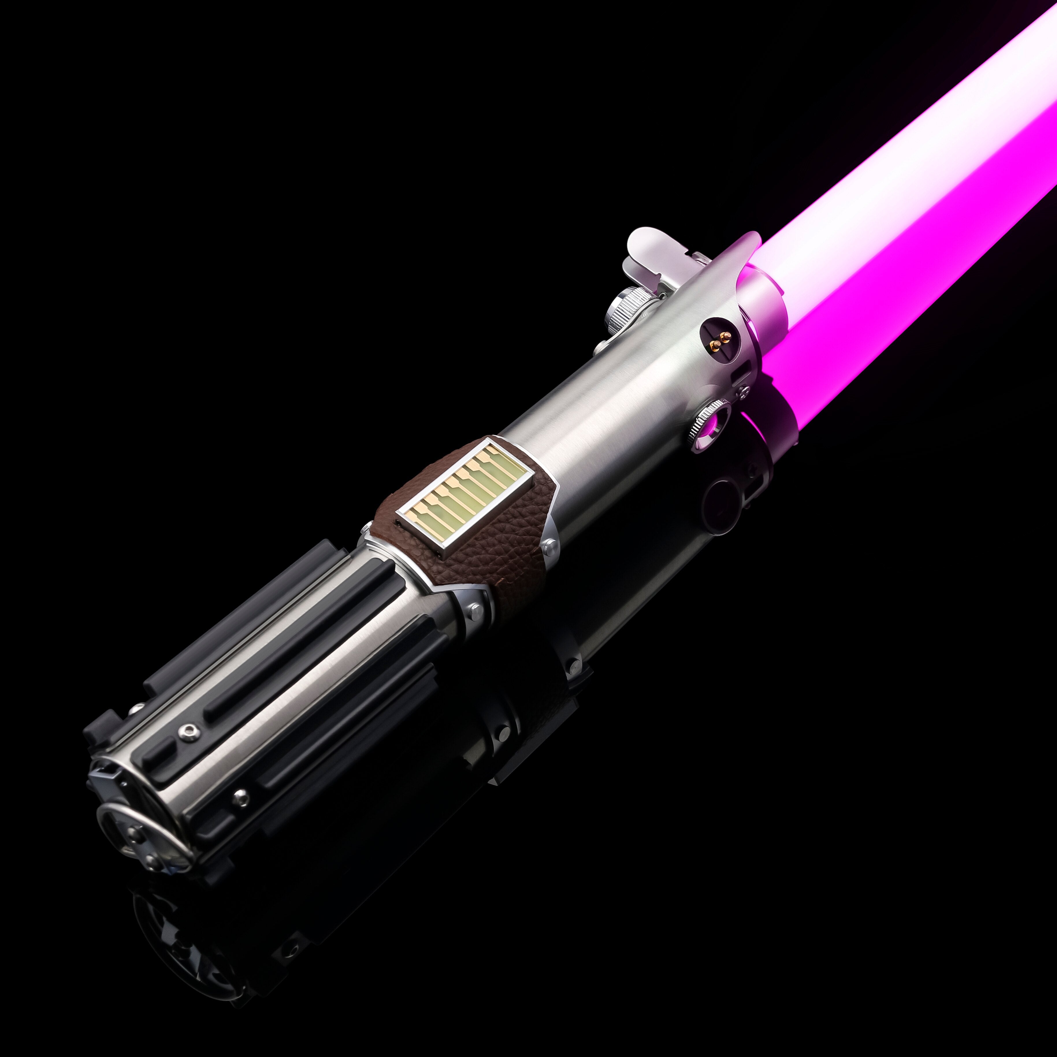 Luke Lightsaber EP9